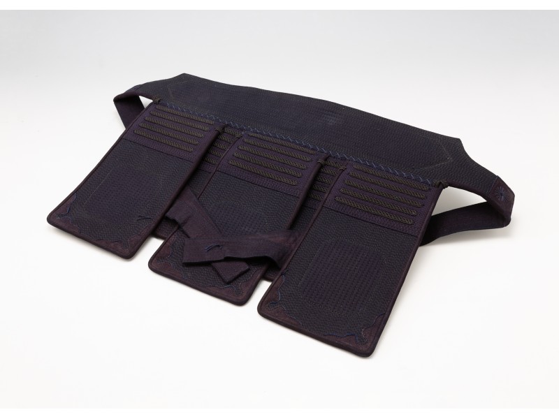 Red Label Evolution Tare